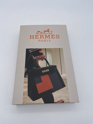 Libro decorativo