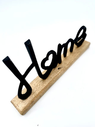 Scritta "Love" decorativa con base d'appoggio
